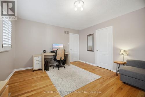5640 Turney Drive, Mississauga, ON - Indoor
