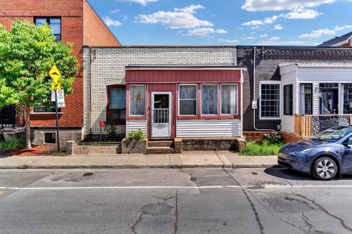 5921 23e Avenue  Montréal (Rosemont/La Petite-Patrie), QC H1T 3N1