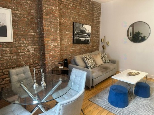 Salon - 2-2175 Rue Crescent, Montréal (Ville-Marie), QC - Indoor Photo Showing Living Room