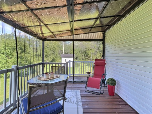 Balcon - 4137 Route 344, Saint-Placide, QC 