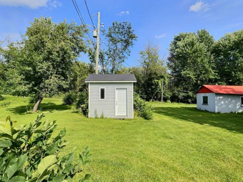 Remise - 4137 Route 344, Saint-Placide, QC 