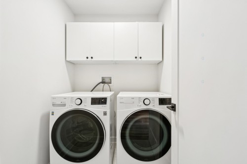 Salle de lavage - 144 Rue Du Manège, Saint-Philippe, QC - Indoor Photo Showing Laundry Room