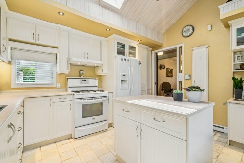 Cuisine - 1187 2E Rue, Saint-Blaise-Sur-Richelieu, QC - Indoor Photo Showing Kitchen