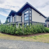 #35-1175 Resort Dr Parksville, BC V9P 2E3