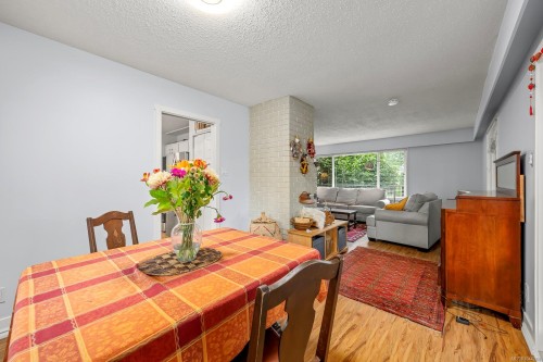 1937 Cougar Cres, Comox, BC 