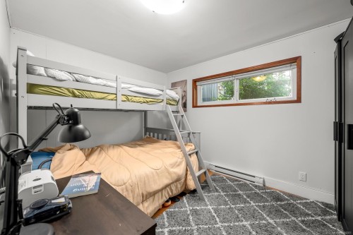 1937 Cougar Cres, Comox, BC 
