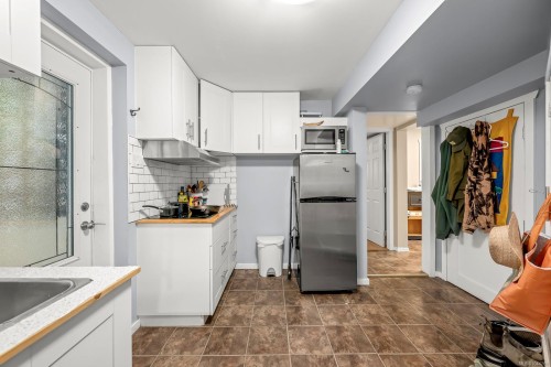 1937 Cougar Cres, Comox, BC 