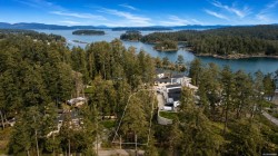 2452 Tryon Rd North Saanich, BC V8L 5H8