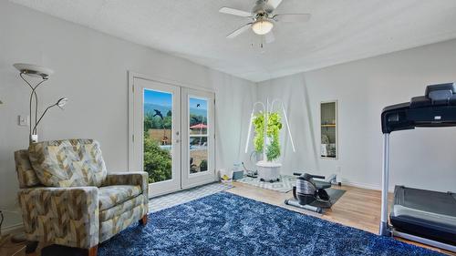 9694 School Road, Coldstream, BC - Indoor