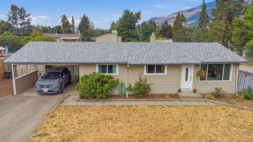 9694 School Road, Coldstream, BC - Outdoor