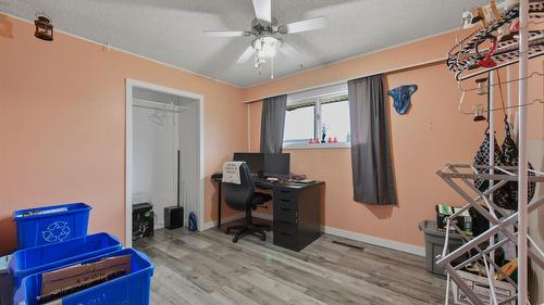 9694 School Road, Coldstream, BC - Indoor