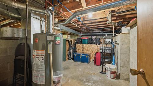 9694 School Road, Coldstream, BC - Indoor Photo Showing Basement