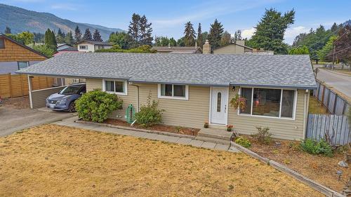 9694 School Road, Coldstream, BC - Outdoor