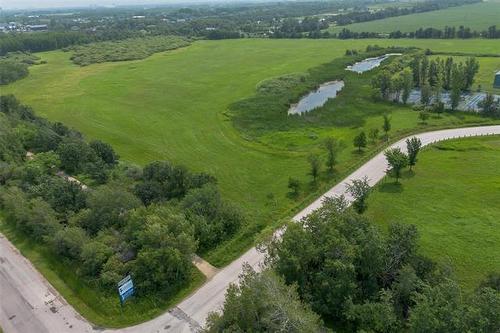 795 Oakdale Dr, Winnipeg, MB - Outdoor With View