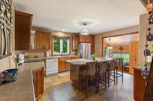239 Main St, Carrick, MB - Indoor
