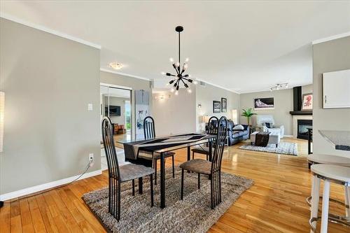 108-60 Dunkirk Dr, Winnipeg, MB - Indoor Photo Showing Dining Room