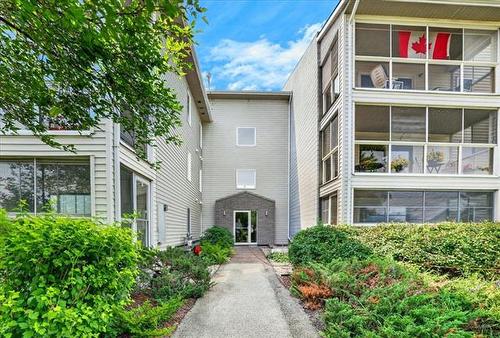 108-60 Dunkirk Dr, Winnipeg, MB - Outdoor With Balcony
