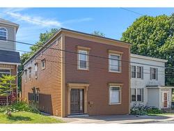 58 Clarendon ST Saint John, NB E2K 1A4