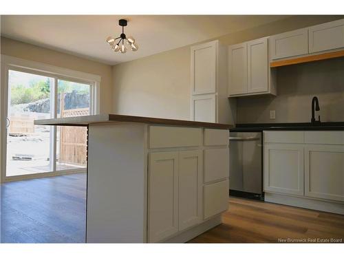 33 Arlington Cres, Saint John, NB 
