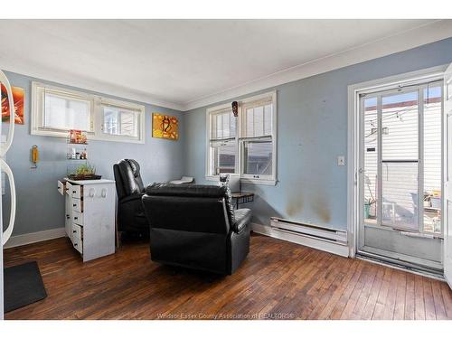 2558 Howard, Windsor, ON 