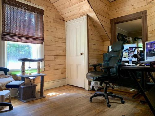 26 Starr Street, Springhill, NS - Indoor