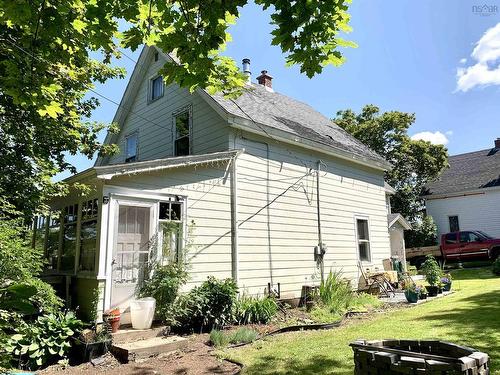 26 Starr Street, Springhill, NS - Outdoor
