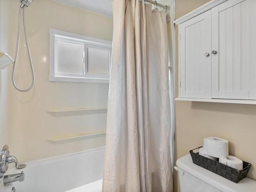 2 Selkirk Avenue, Cornwall, PE 