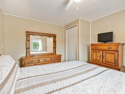 2 Selkirk Avenue, Cornwall, PE 