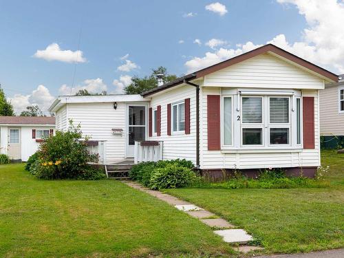 2 Selkirk Avenue, Cornwall, PE 