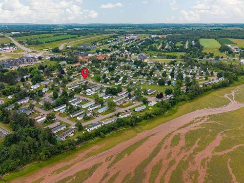 2 Selkirk Avenue, Cornwall, PE 