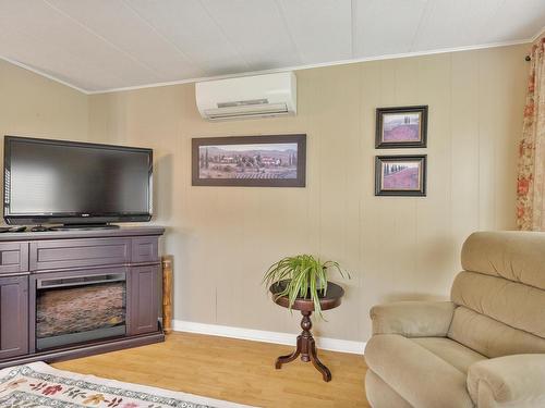 2 Selkirk Avenue, Cornwall, PE 