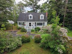 171 Empire Street Bridgewater, NS B4V 2M3