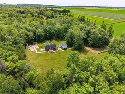 1032 County Line Road  Seaview, PE C0B 1M0