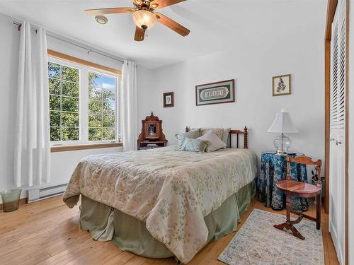 32 Pinecrest Boulevard, Bridgewater, NS - Indoor Photo Showing Bedroom