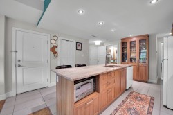 Kitchen - 