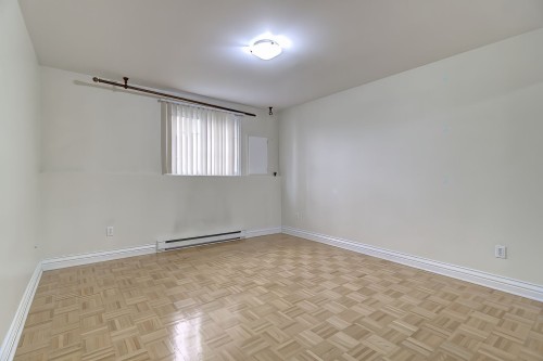 Chambre à coucher - 6810 Rue Marie-Guyart, Montréal (Lasalle), QC - Indoor Photo Showing Other Room