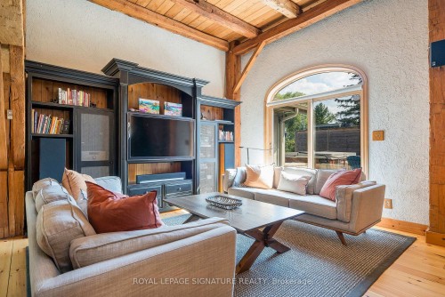22 Newton Way, Clearview, ON - Indoor Photo Showing Living Room With Fireplace