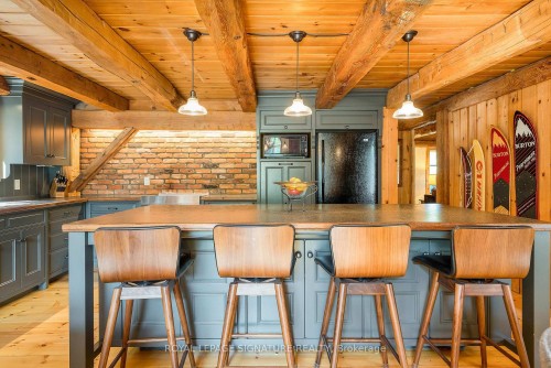 22 Newton Way, Clearview, ON - Indoor