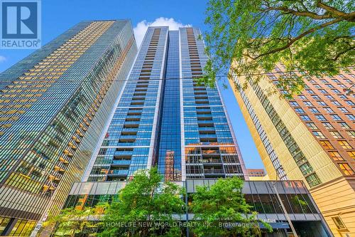 811 - 28 TED ROGERS WAY  Toronto, ON M4Y 2T4