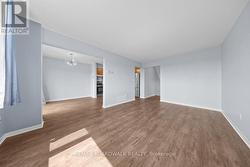 Living room looking towards kitchen - 