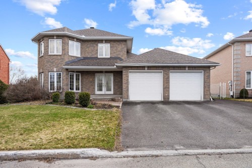24 Rue de la Châtelaine  Gatineau (Gatineau), QC J8V 2N2