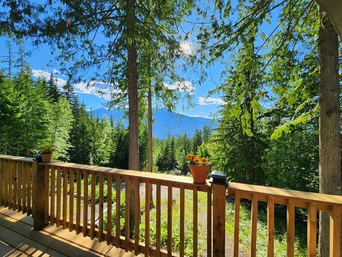 760 Kangaroo Trail, Nakusp, BC - Outdoor With Deck Patio Veranda With View