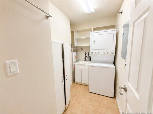 206-191 Queen St, Moncton, NB 