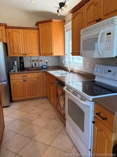 25 Isaac St, Rothesay, NB 