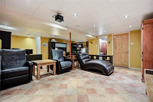 23 Cranlea Path, Winnipeg, MB 