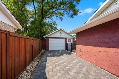 23 Cranlea Path, Winnipeg, MB 