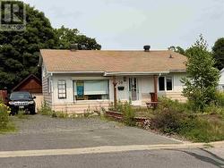 50 Hutchison AVE Elliot Lake, ON P5A 1W5