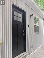 MAIN - 264A HASTINGS AVENUE Toronto, ON M4L 2M1