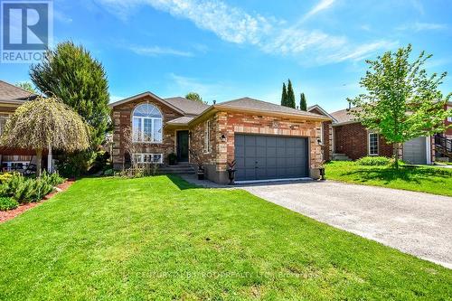53 FOREST DALE DRIVE  Barrie, ON L4M 6M9
