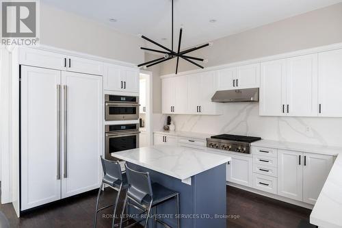 175 Burloak Drive W, Oakville, ON - Indoor Photo Showing Kitchen